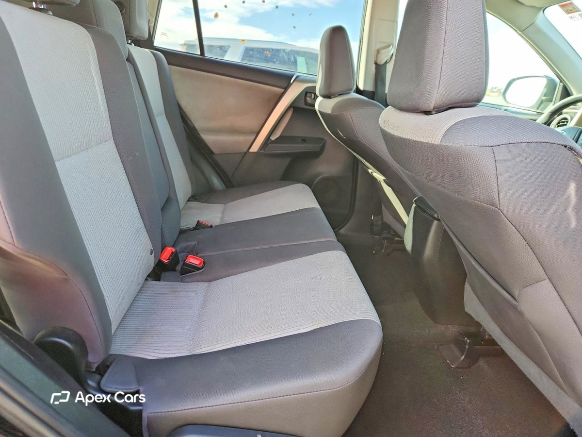 Toyota RAV 4 2015