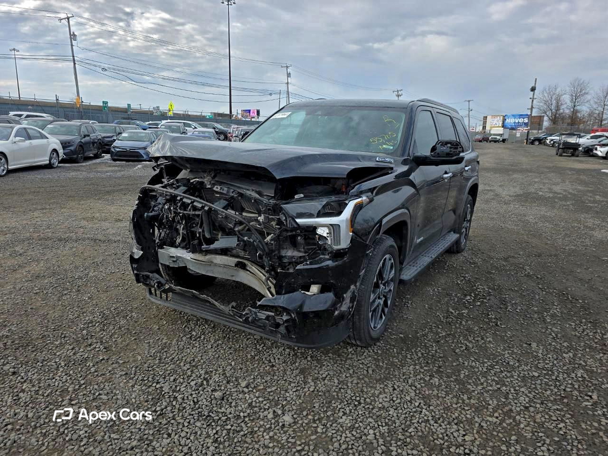 Toyota Sequoia 2023