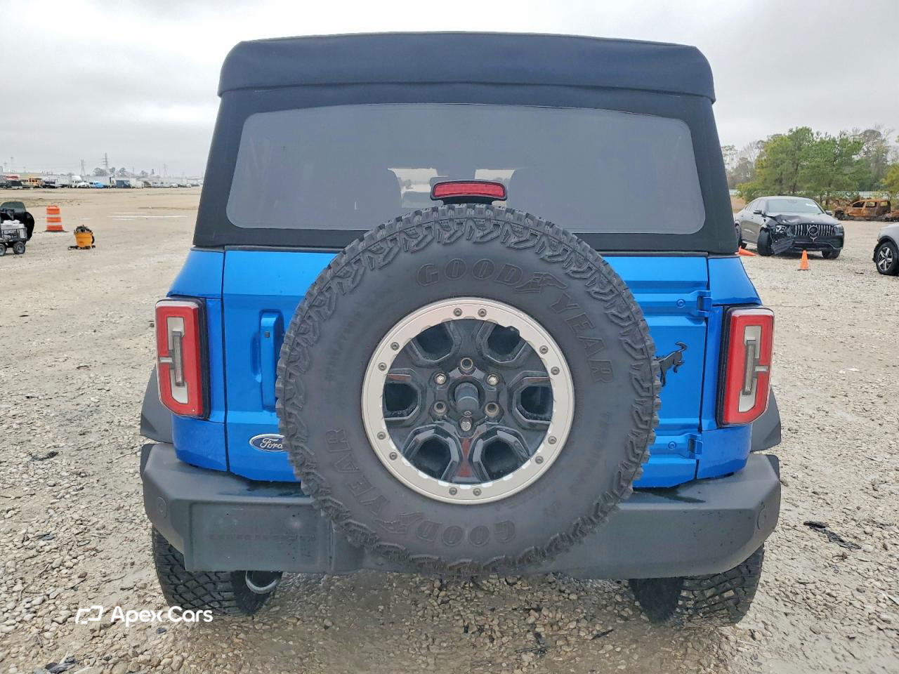 Ford Bronco 2022