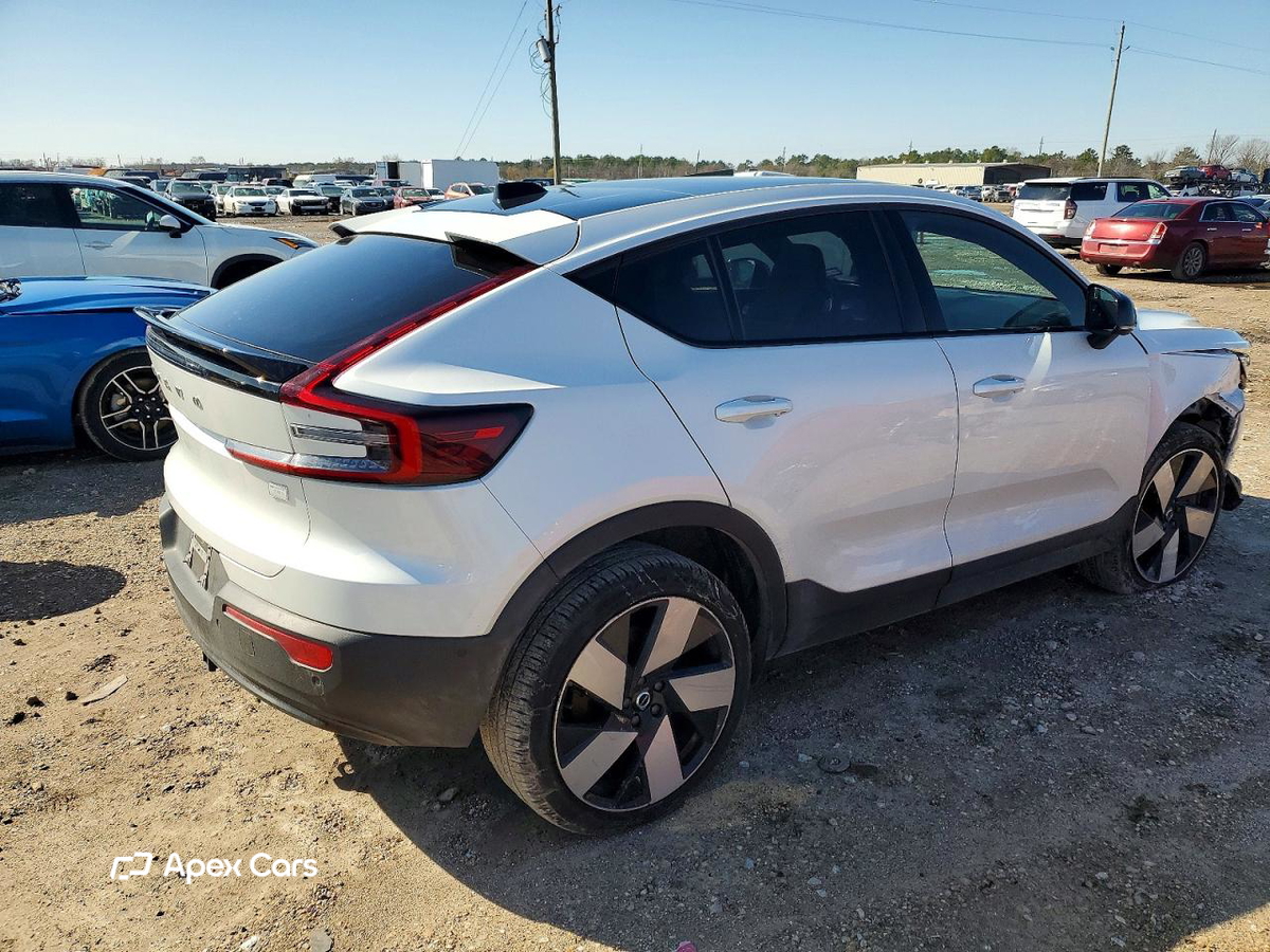 Volvo C40 2023