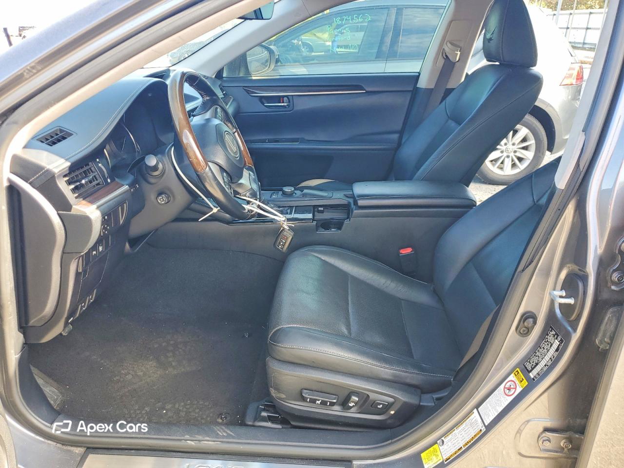 Lexus ES 2016