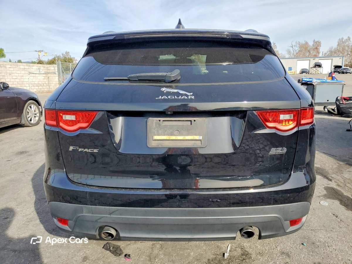 Jaguar F-Pace 2018