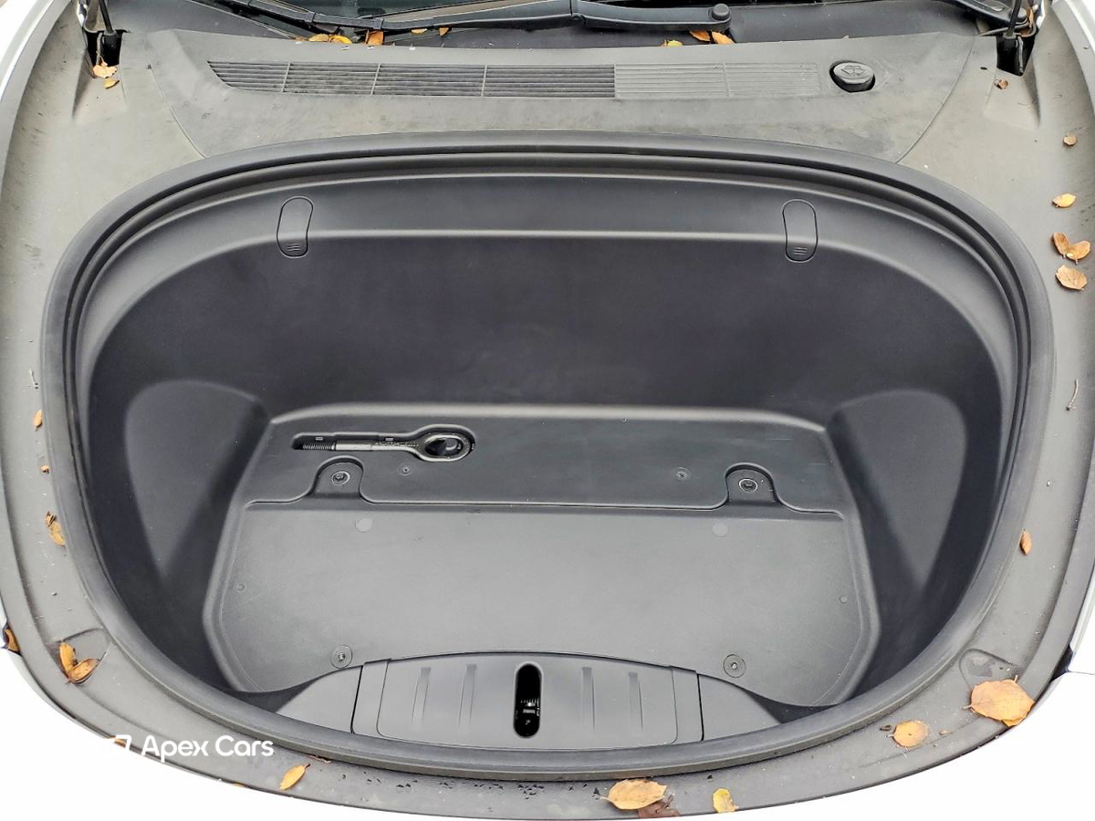 Tesla Model 3 2019