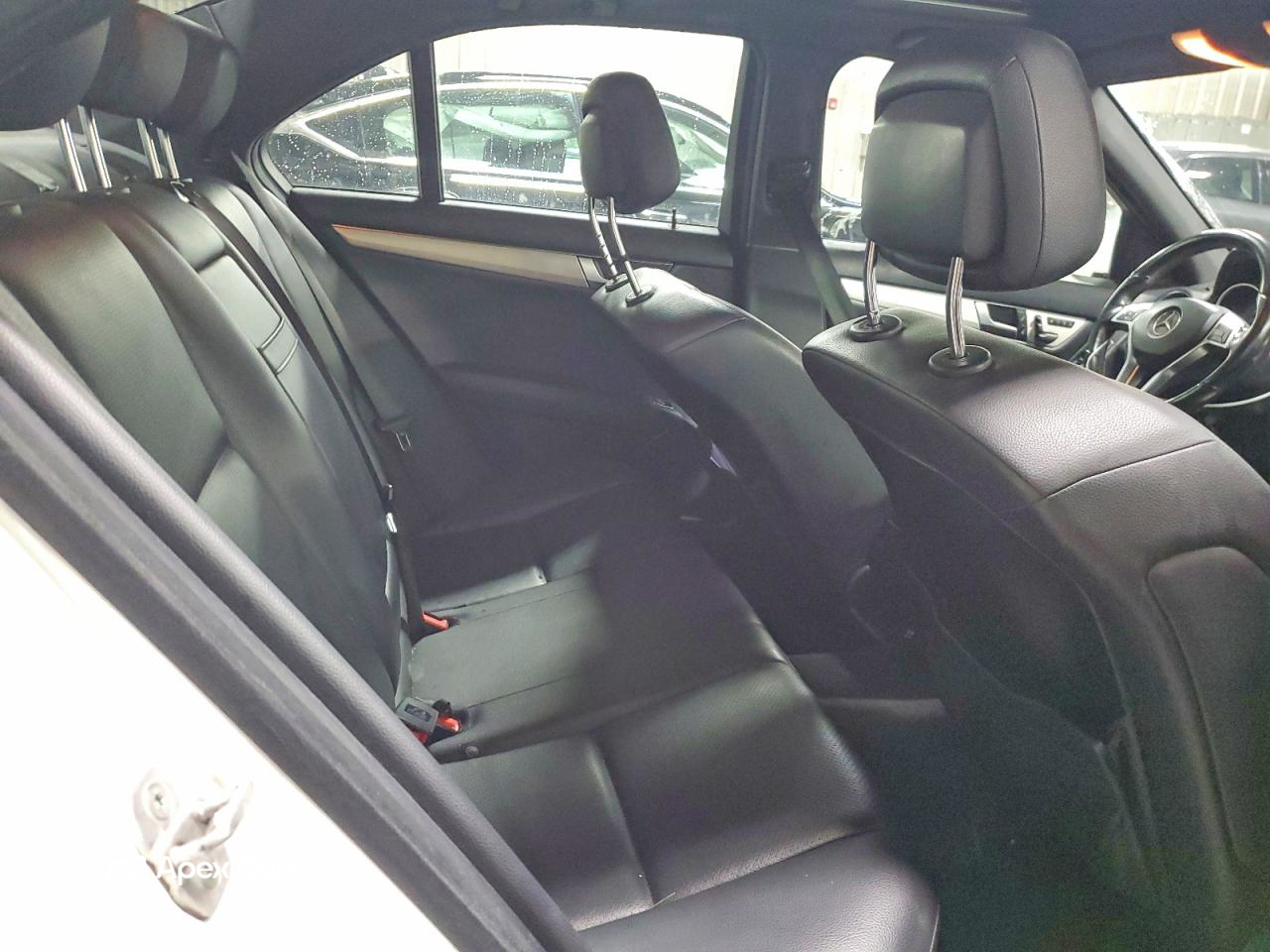 Mercedes-Benz  2014