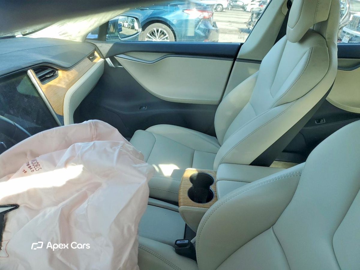 Tesla Model S 2018