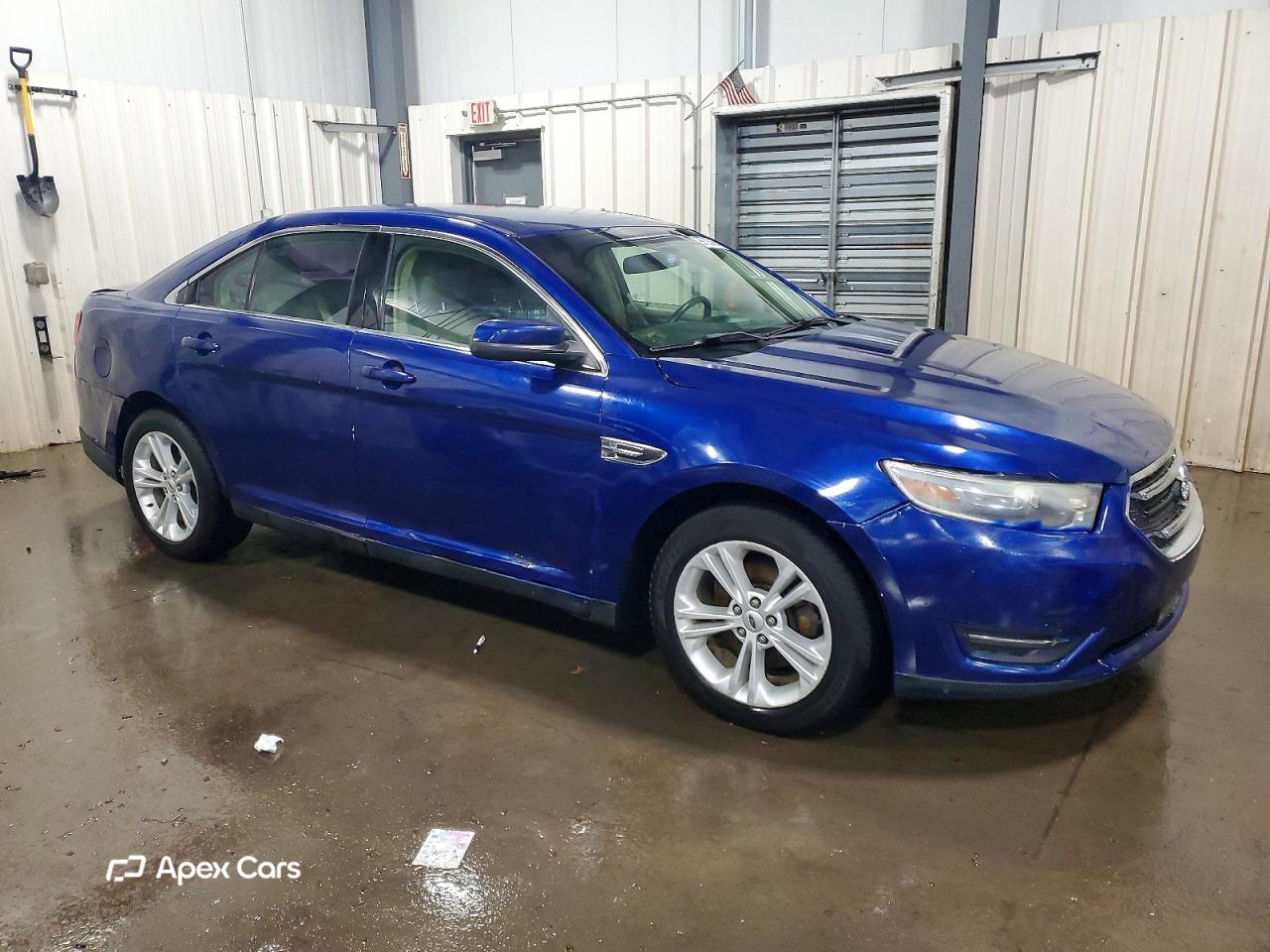 Ford Taurus 2015