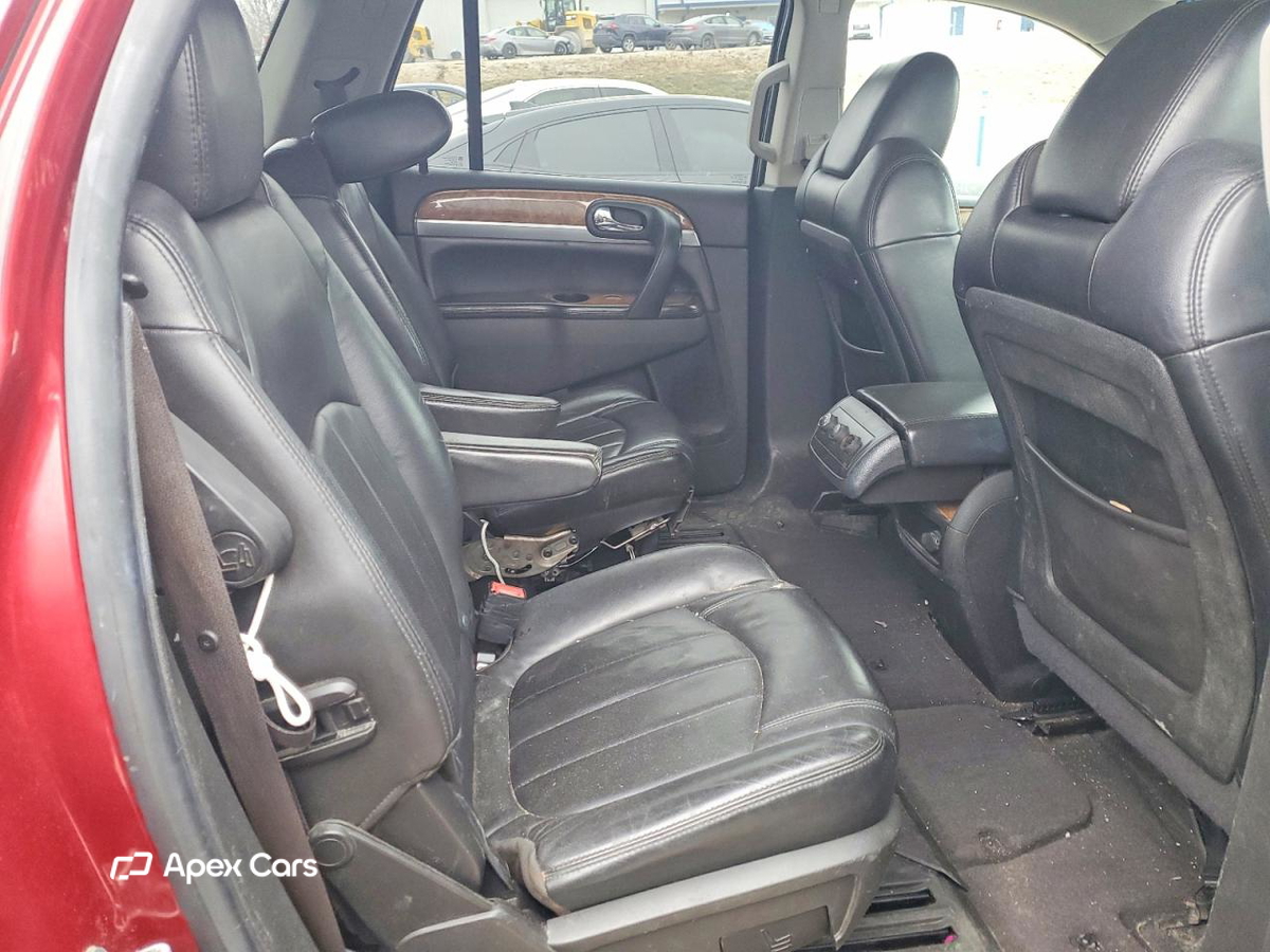 Buick Enclave 2011