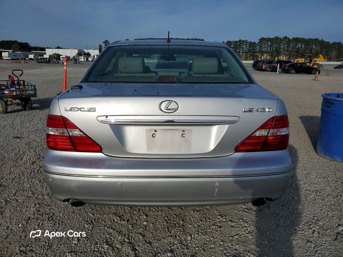 Lexus LS 2005