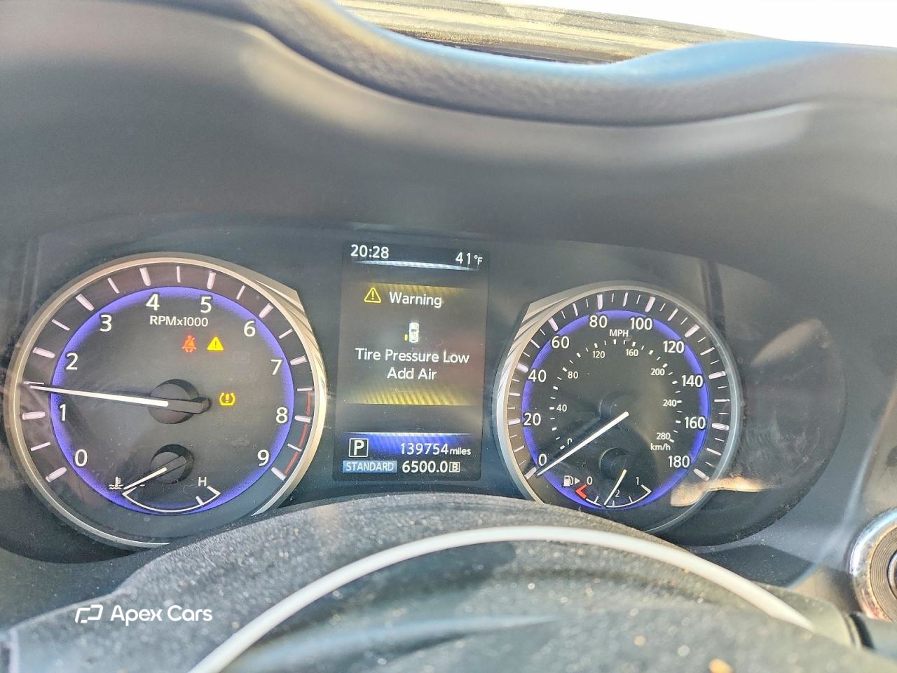 Infiniti Q50 2015