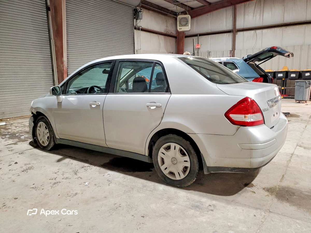 Nissan Versa 2010