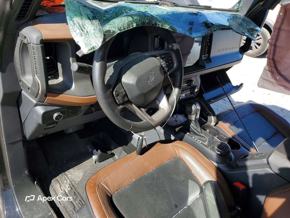 Ford Bronco 2024