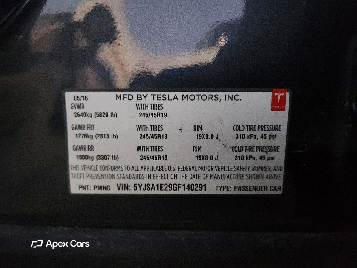 Tesla Model S 2016