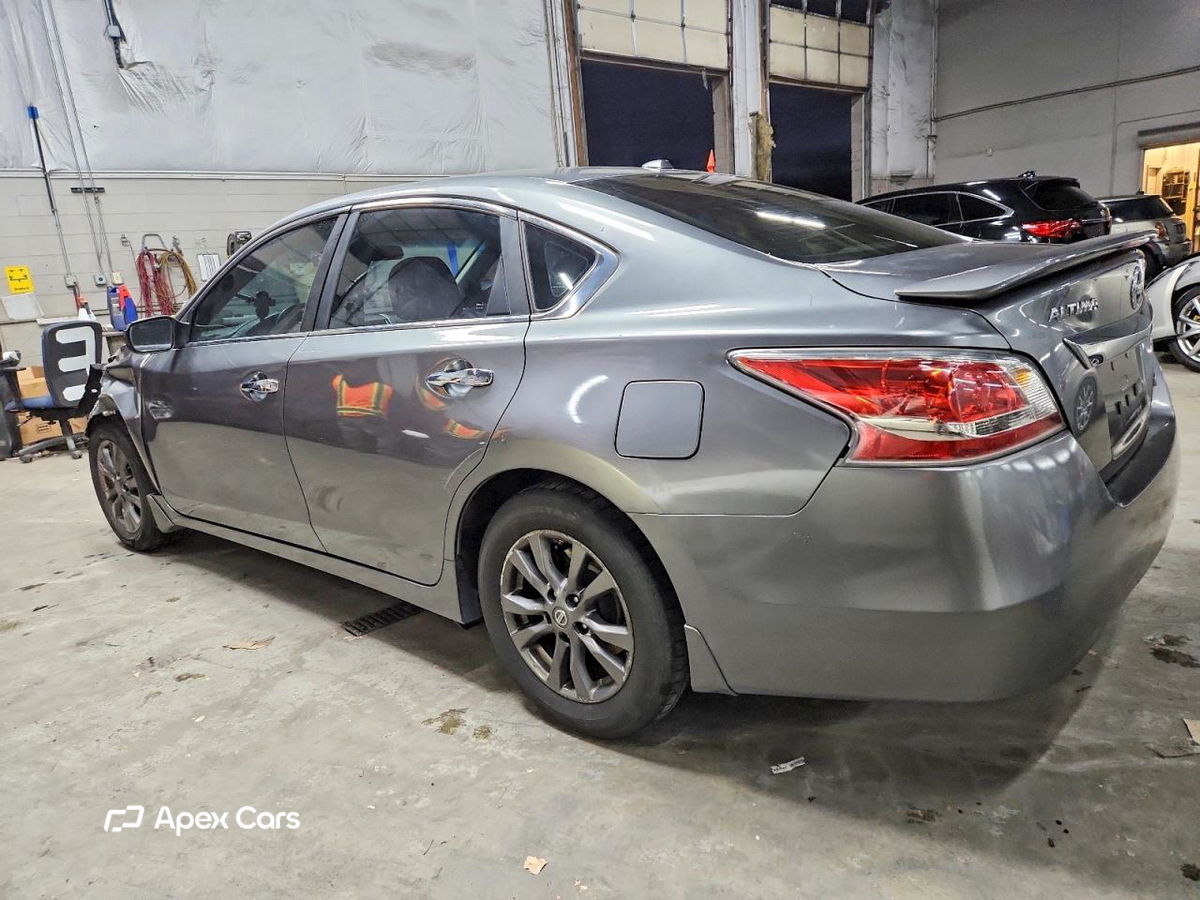 Nissan Altima 2015