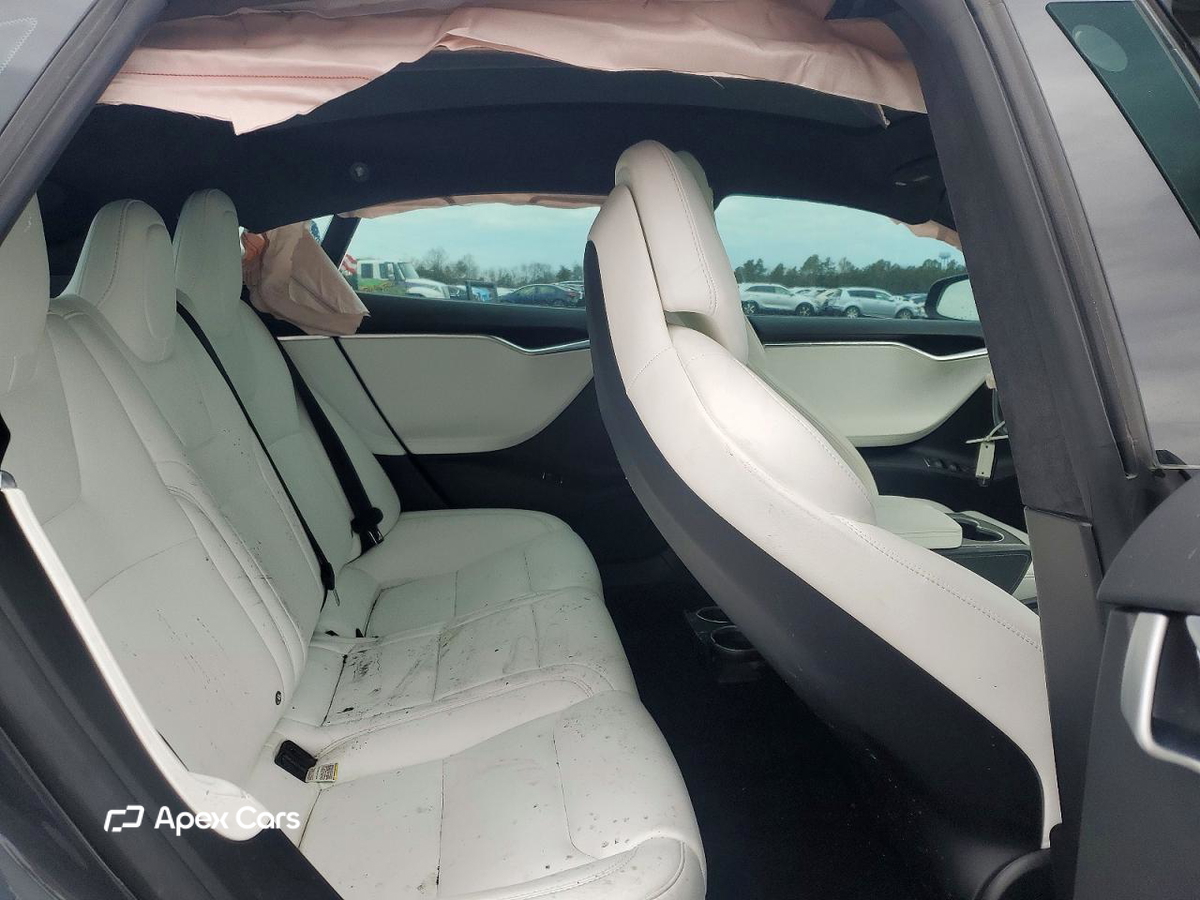 Tesla Model S 2017
