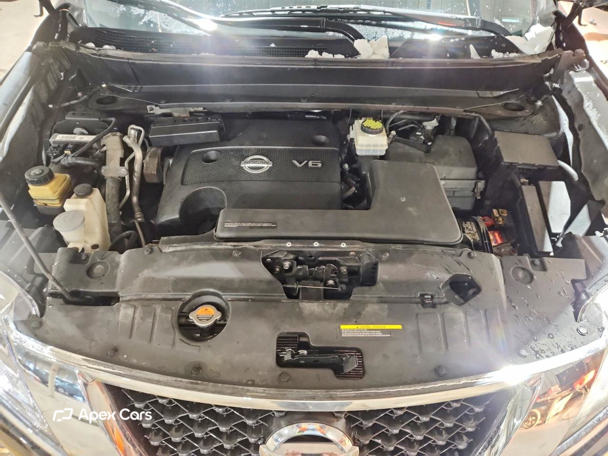 Nissan Pathfinder 2014