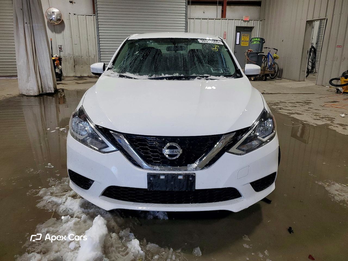 Nissan Sentra 2016