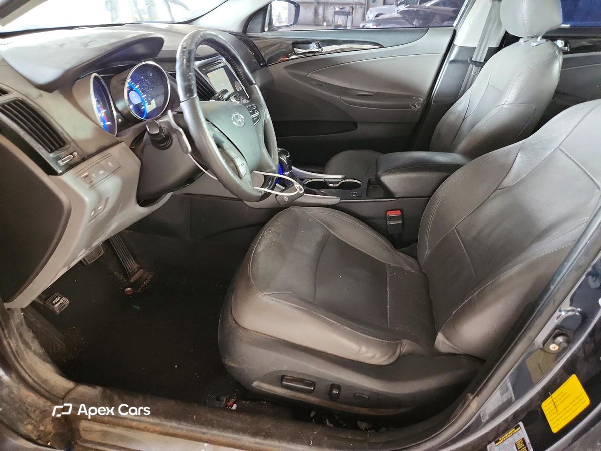 Hyundai Sonata 2011