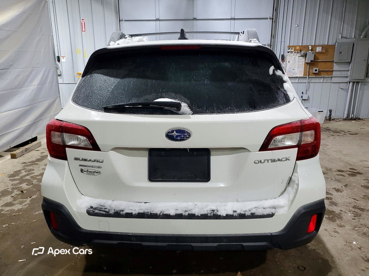 Subaru Outback 2018