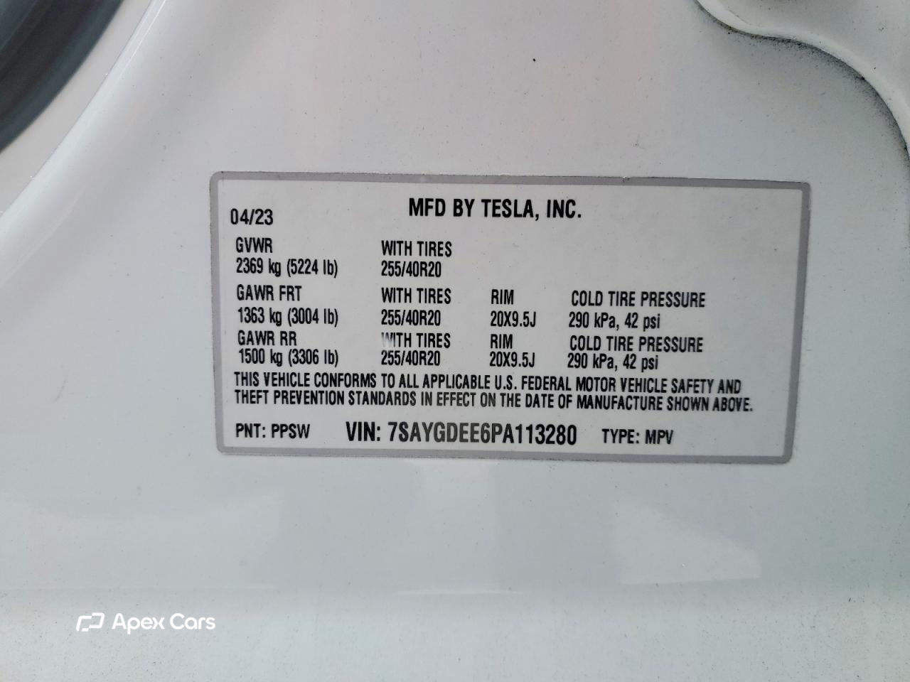 Tesla Model Y 2023