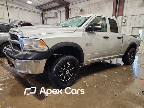 RAM 1500 2015 - Zdjęcie 1 z 13