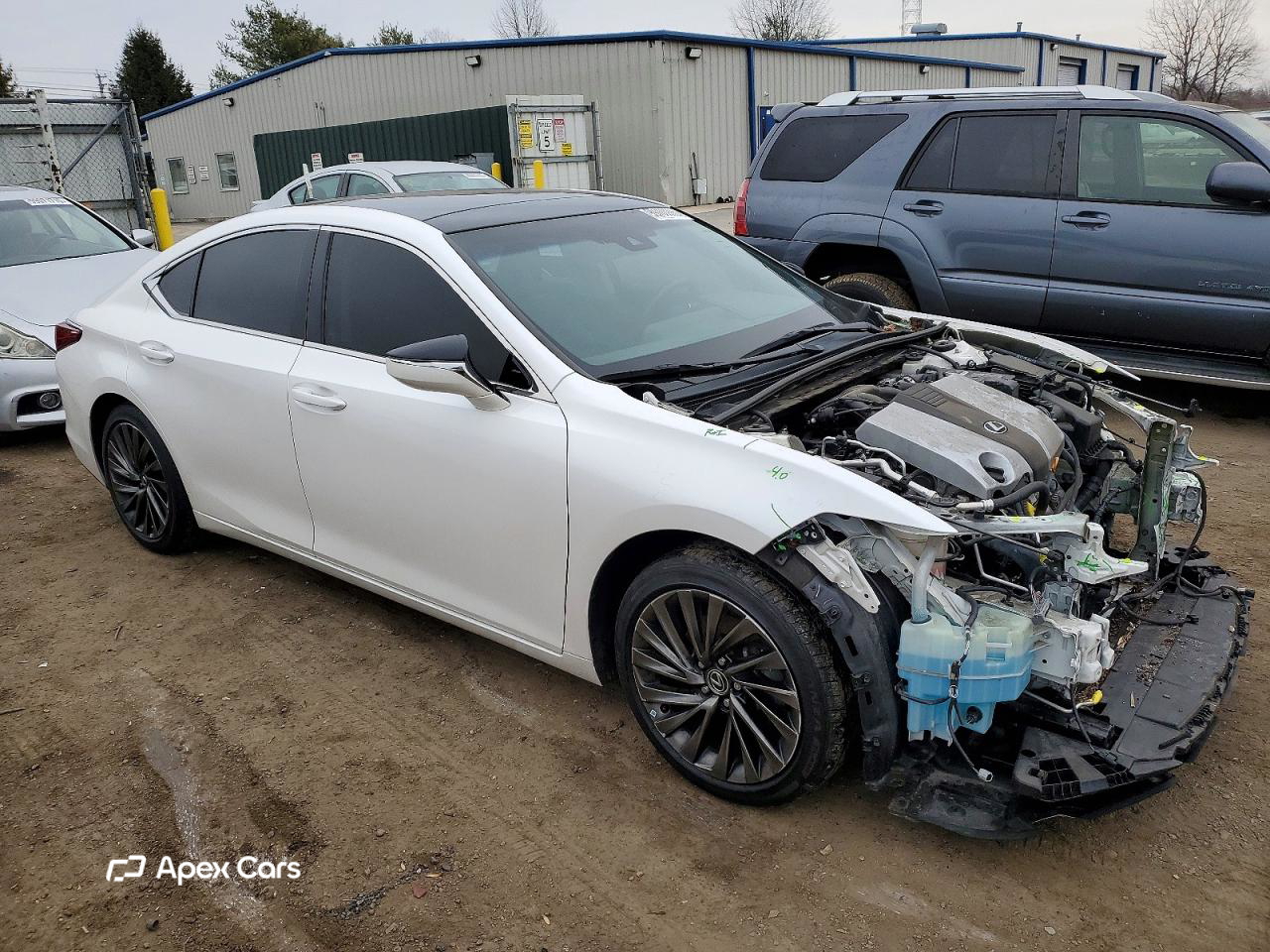 Lexus ES 2019