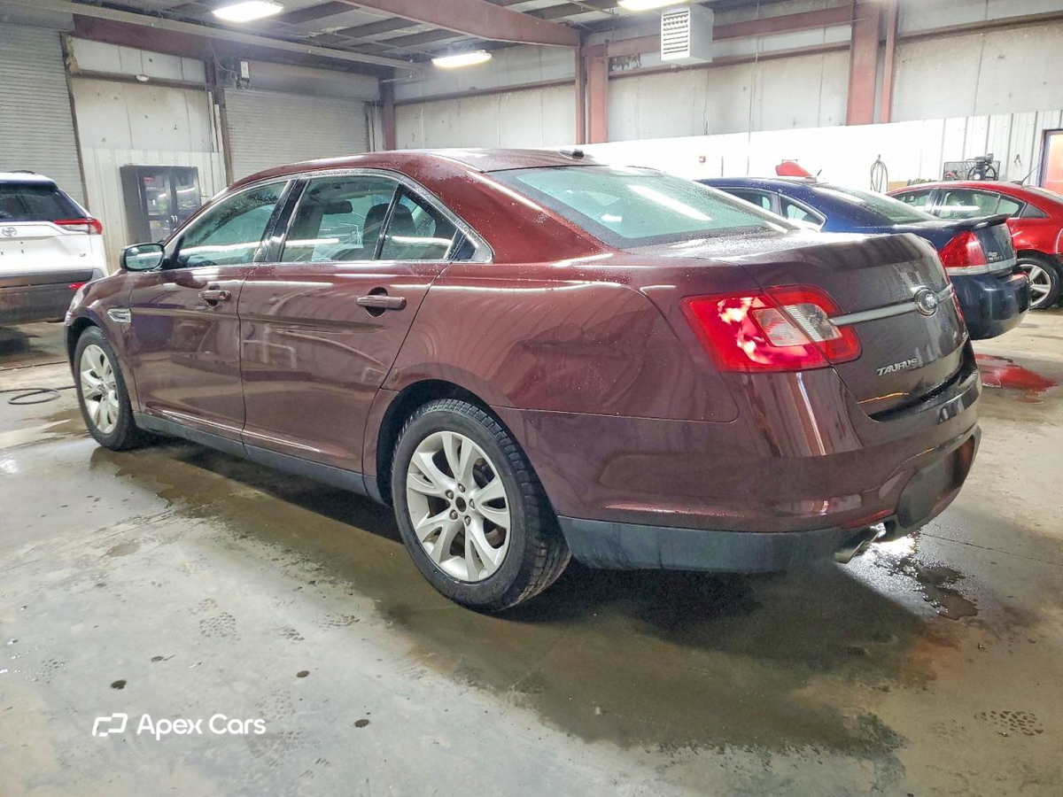 Ford Taurus 2012