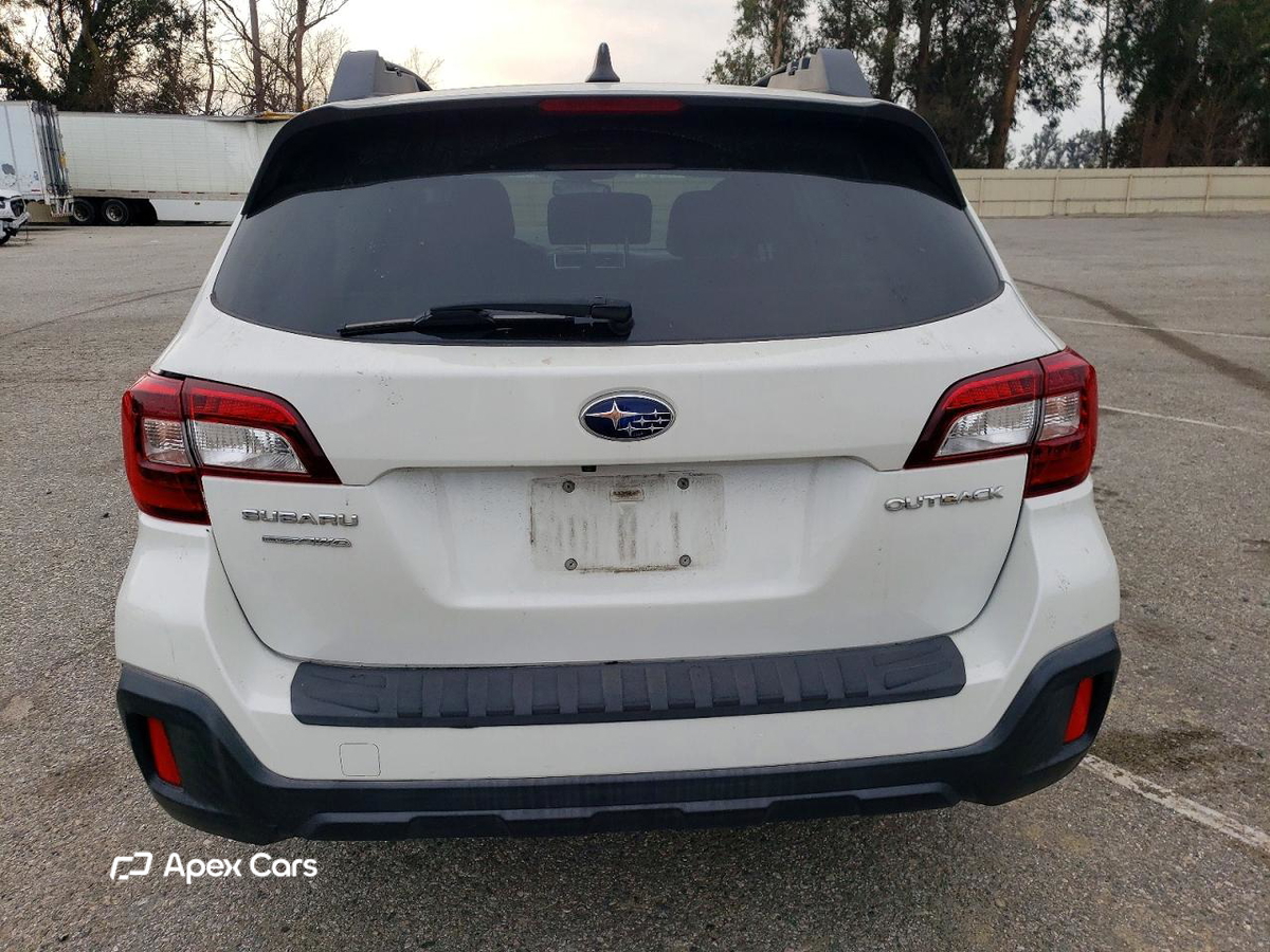 Subaru Outback 2018