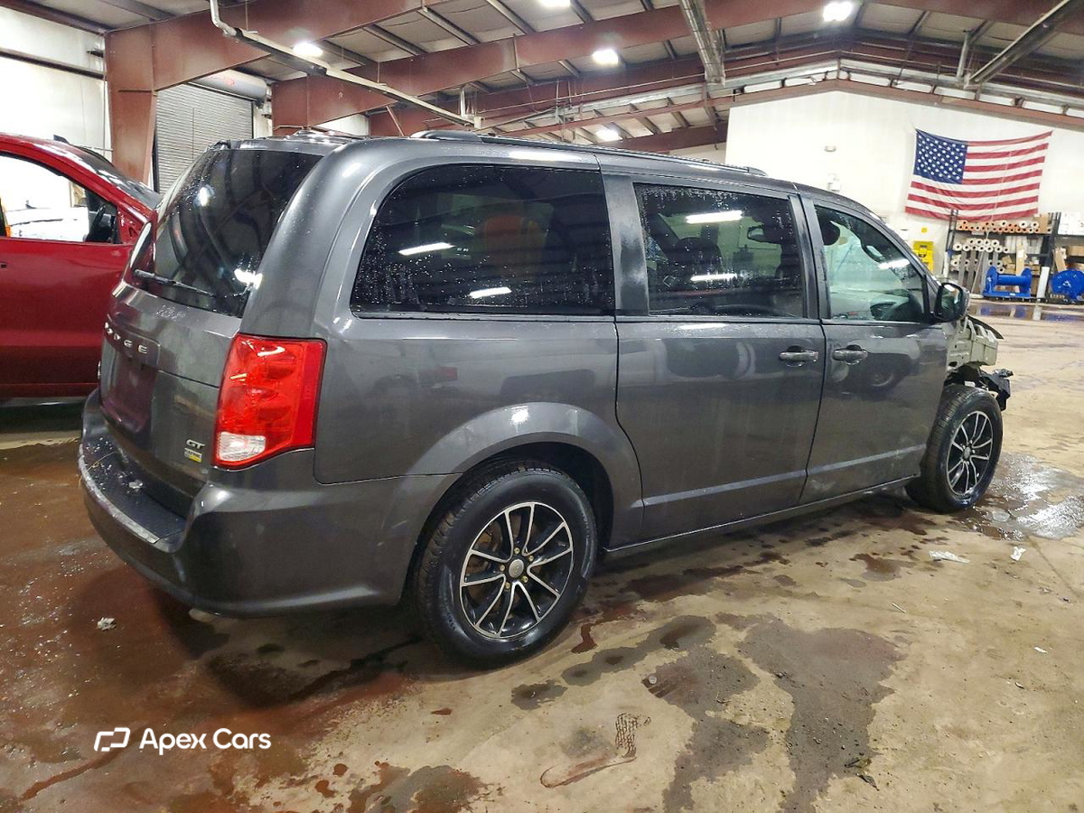 Dodge Caravan 2018