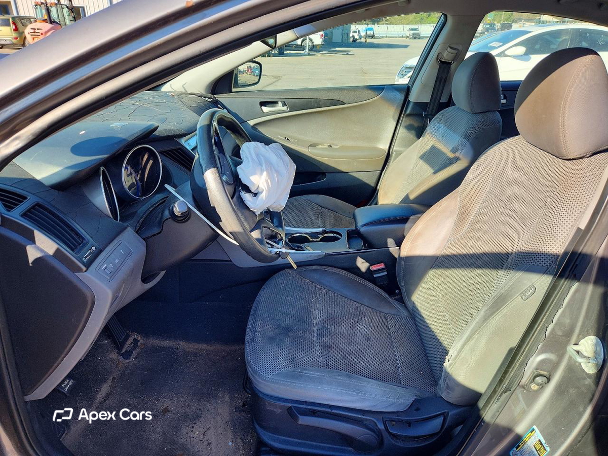 Hyundai Sonata 2011