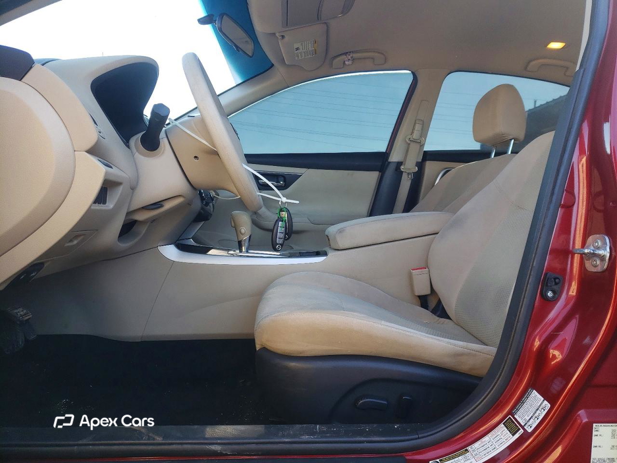Nissan Altima 2015