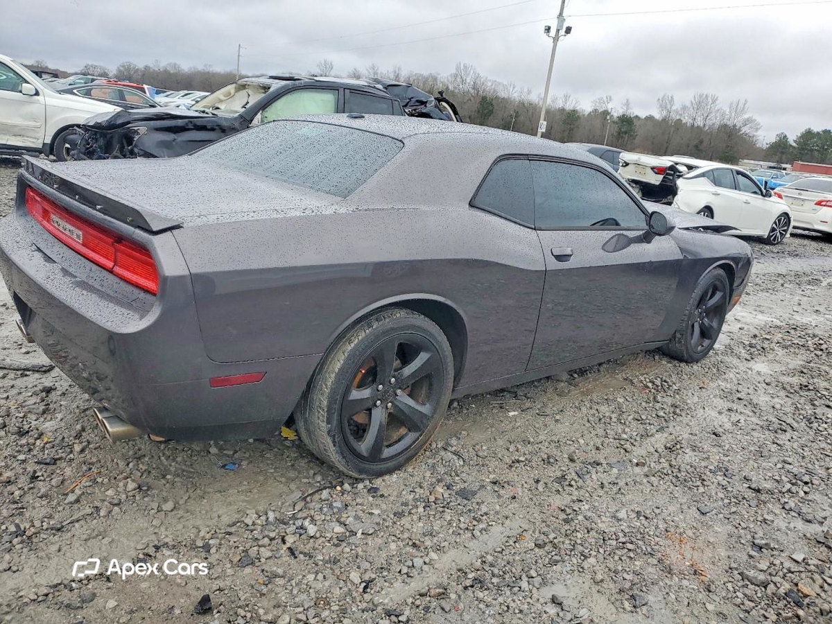 Dodge Challenger 2013