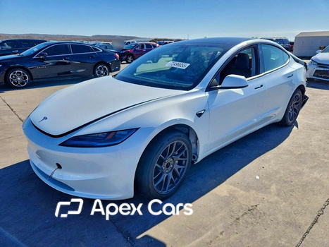 Tesla Model 3 2025 - Image 1 of 14
