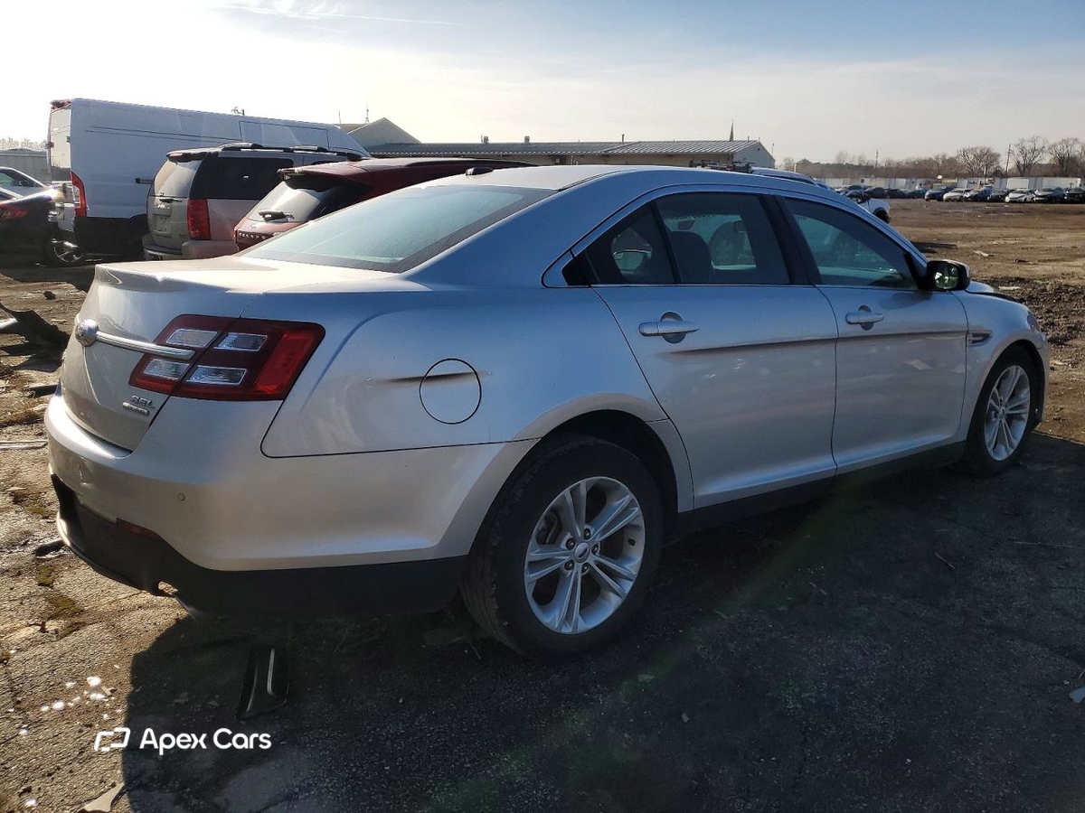 Ford Taurus 2018