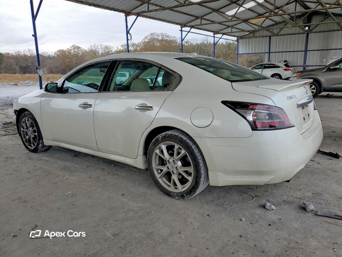 Nissan Maxima 2014