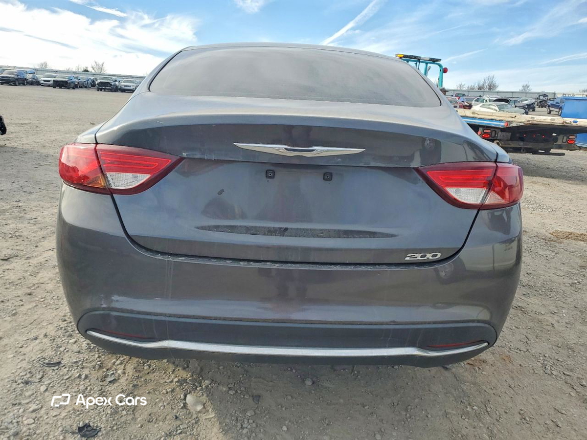 Chrysler 200 2015