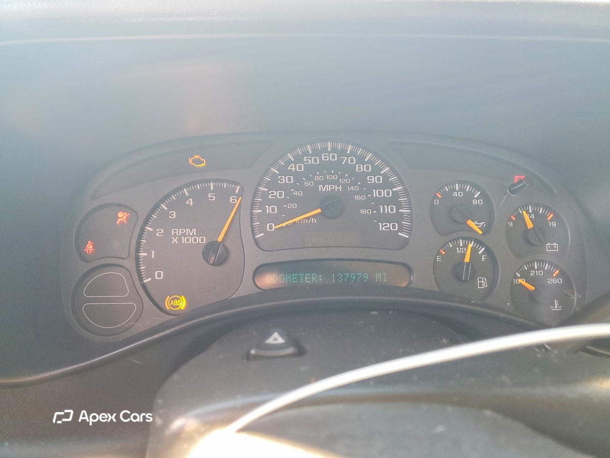 Chevrolet Silverado 2004