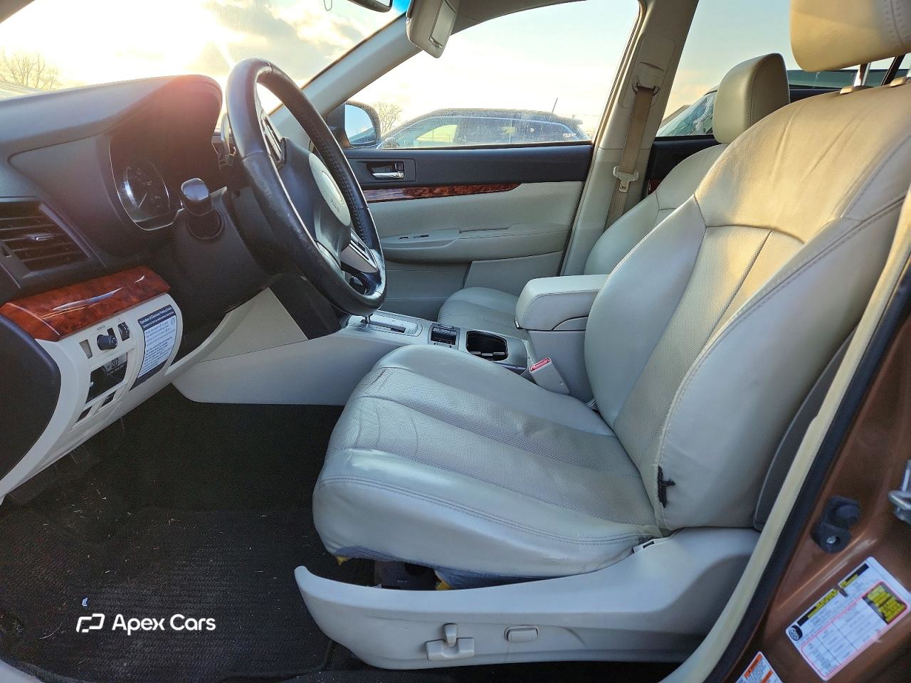 Subaru Outback 2012