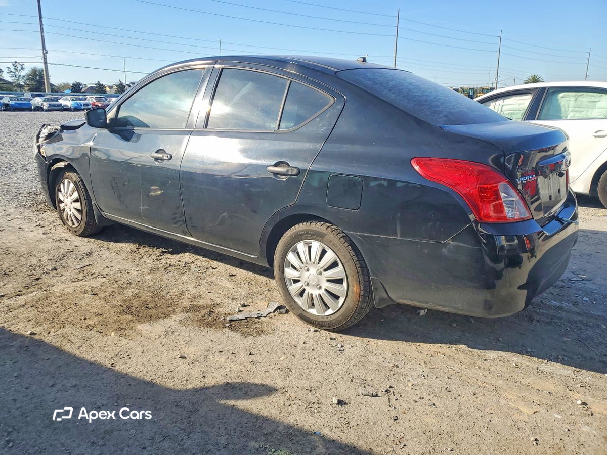 Nissan Versa 2016