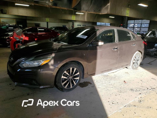 Nissan Altima 2016 - Zdjęcie 1 z 12