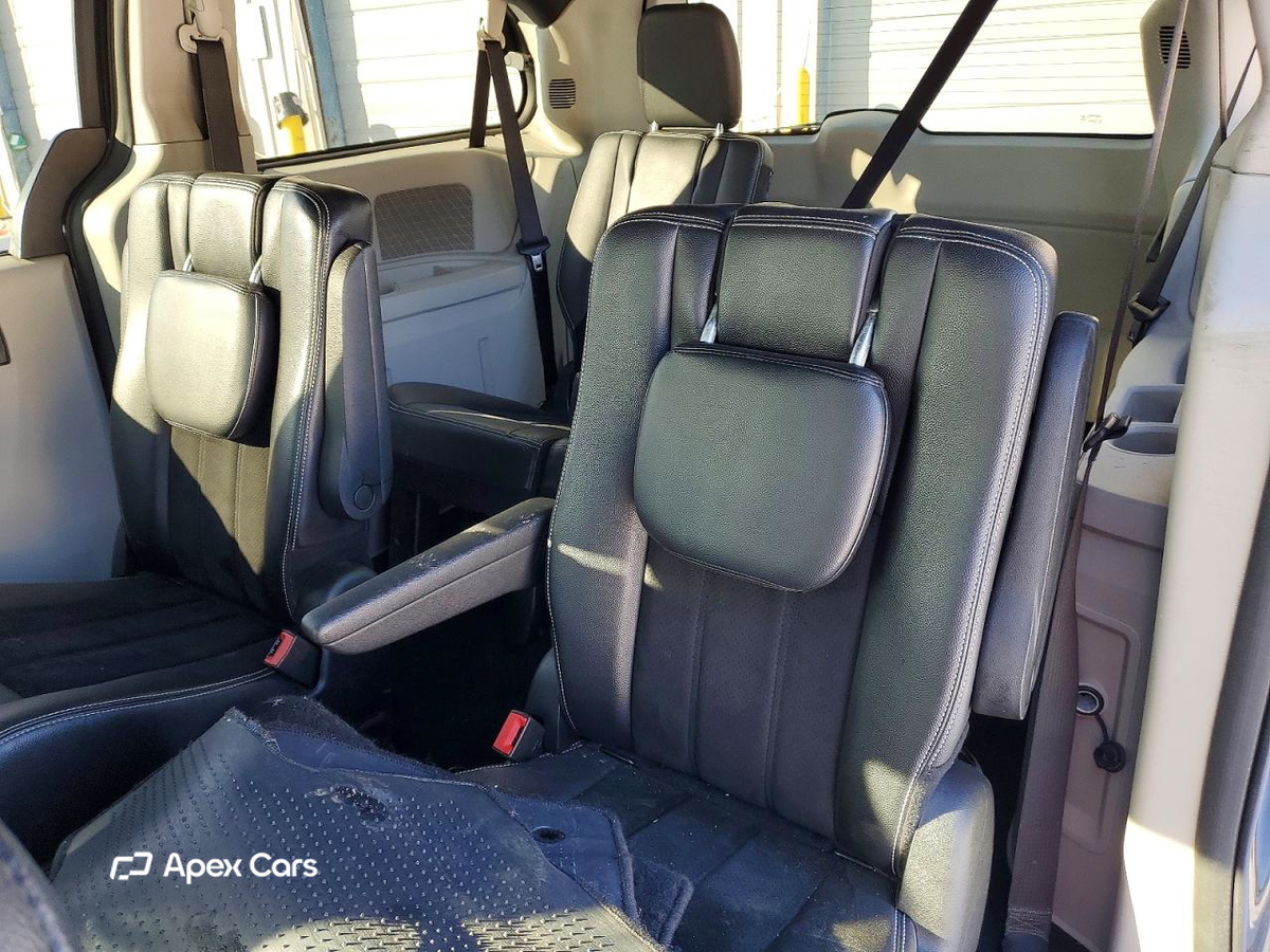 Dodge Caravan 2017