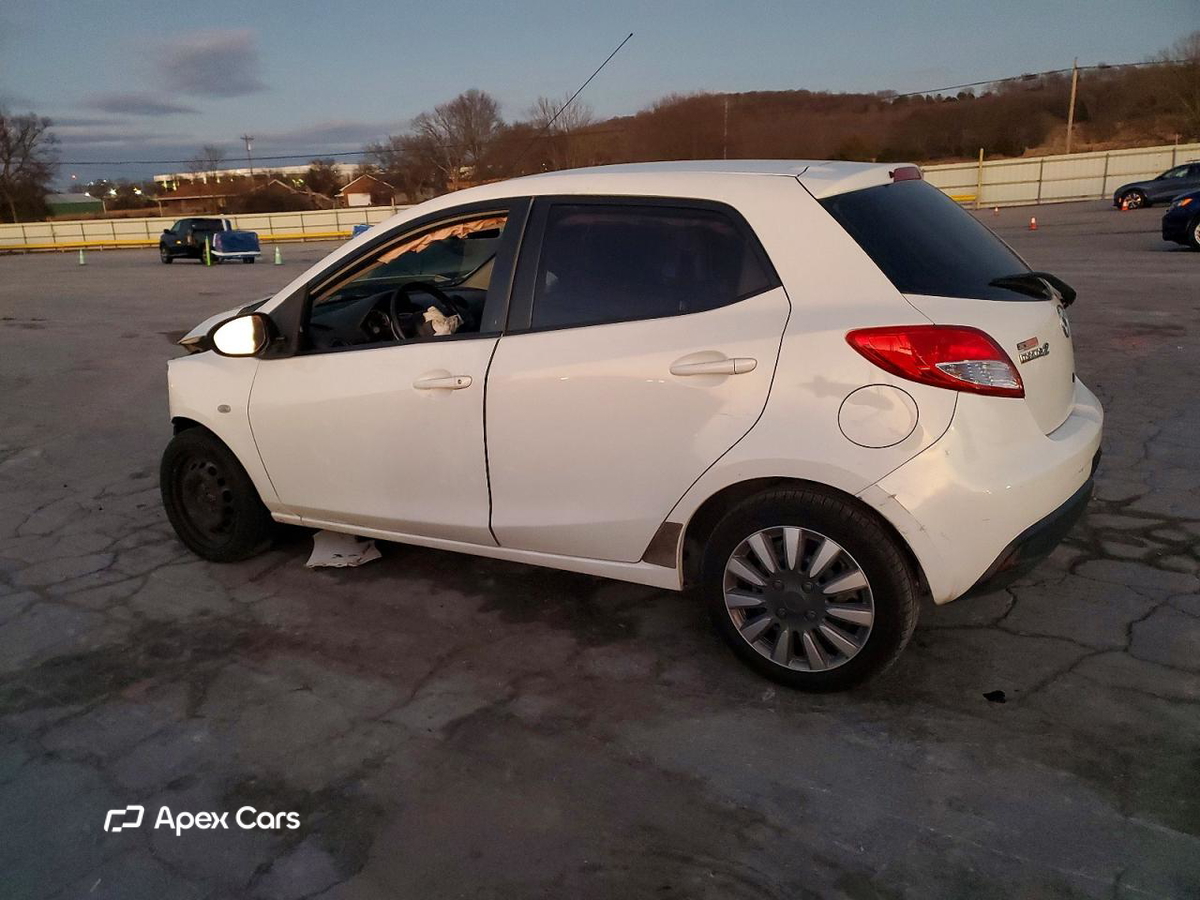 Mazda 2 2014