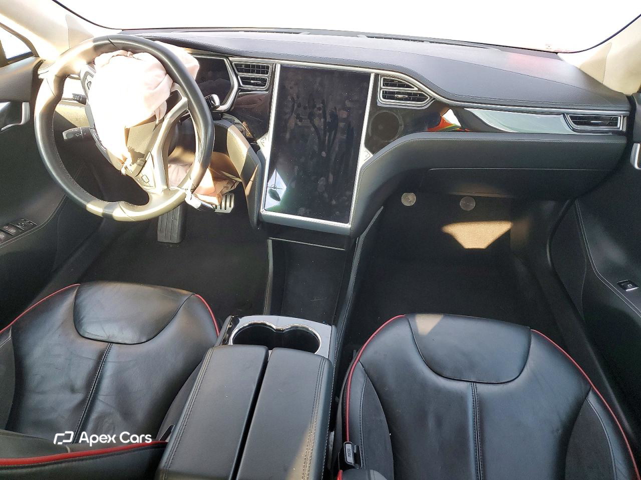 Tesla Model S 2014