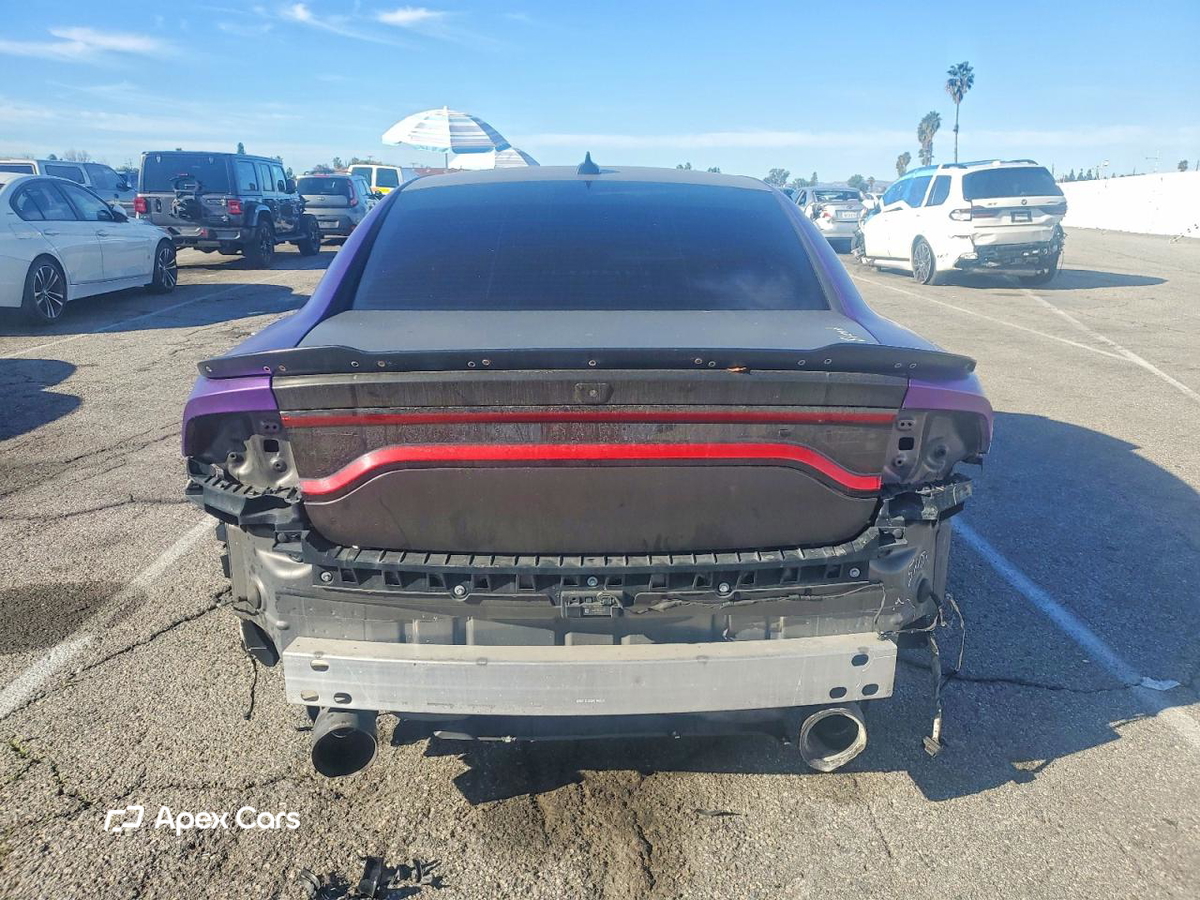 Dodge Charger 2020