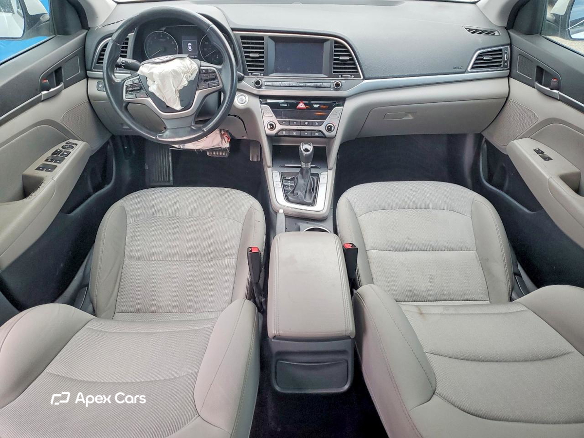 Hyundai Elantra 2017