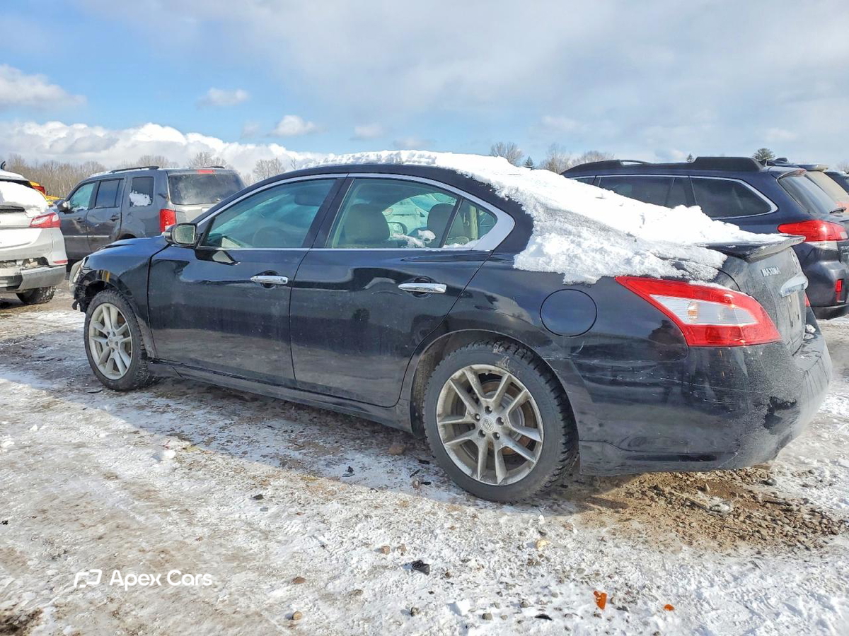 Nissan Maxima 2011