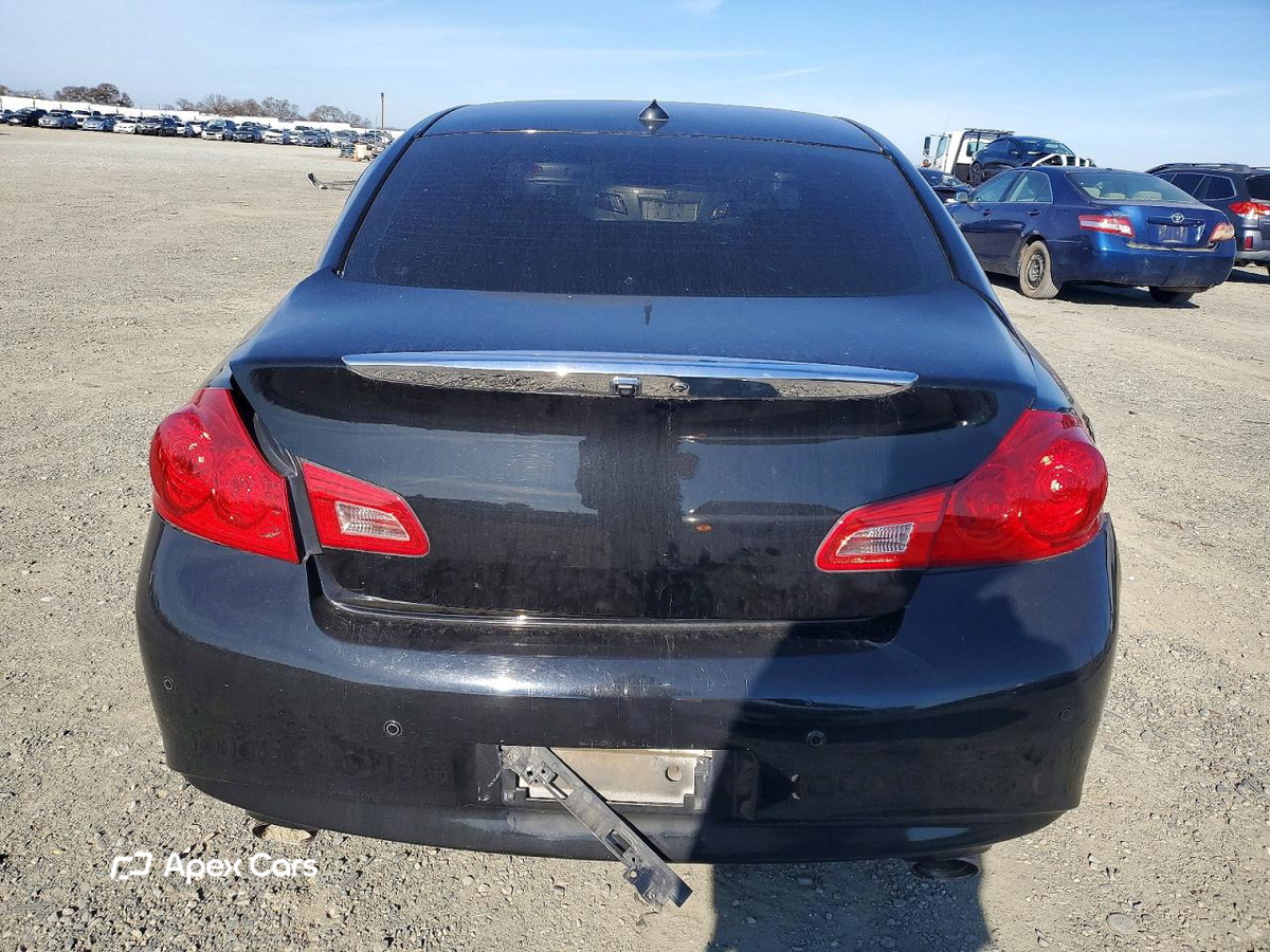 Infiniti G 2012
