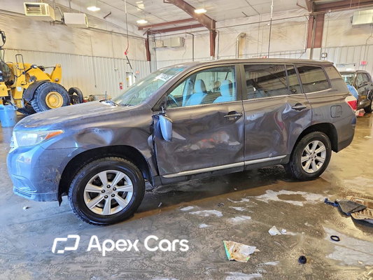 Toyota Highlander 2012 - Image 1 of 14