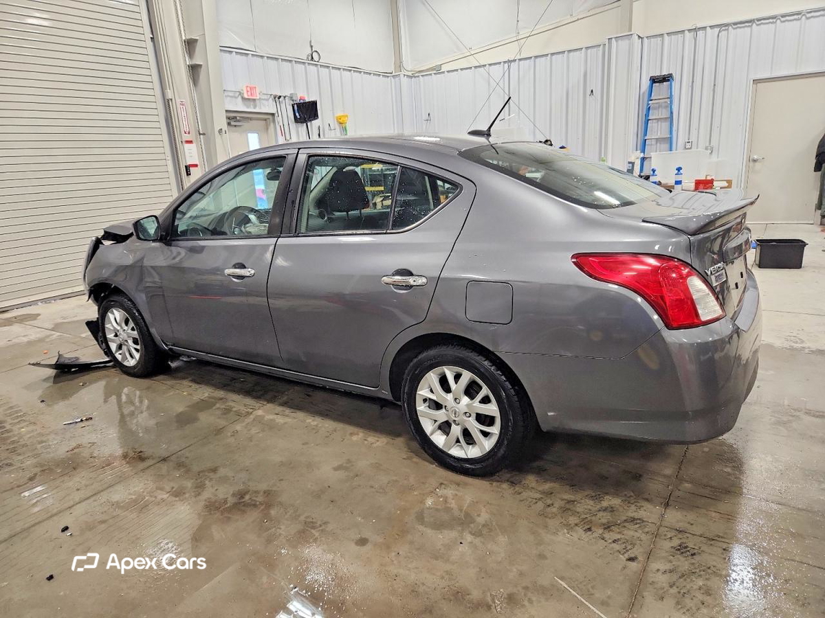 Nissan Versa 2018