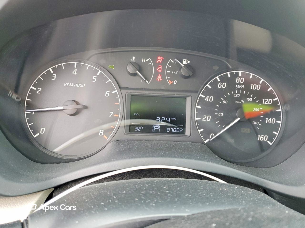 Nissan Sentra 2016