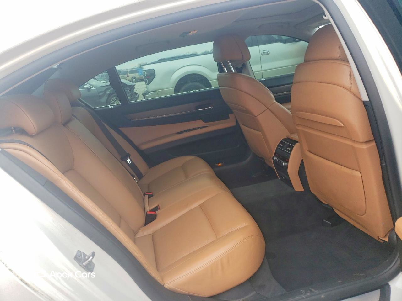 BMW Series 7 2012